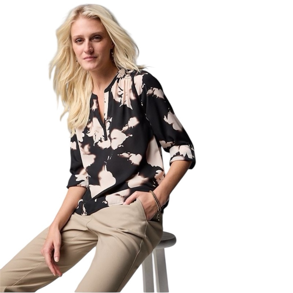 🆕 SIMPLY VERA s Simply Vera Vera Wang Shirred Roll Tab Popover Top small